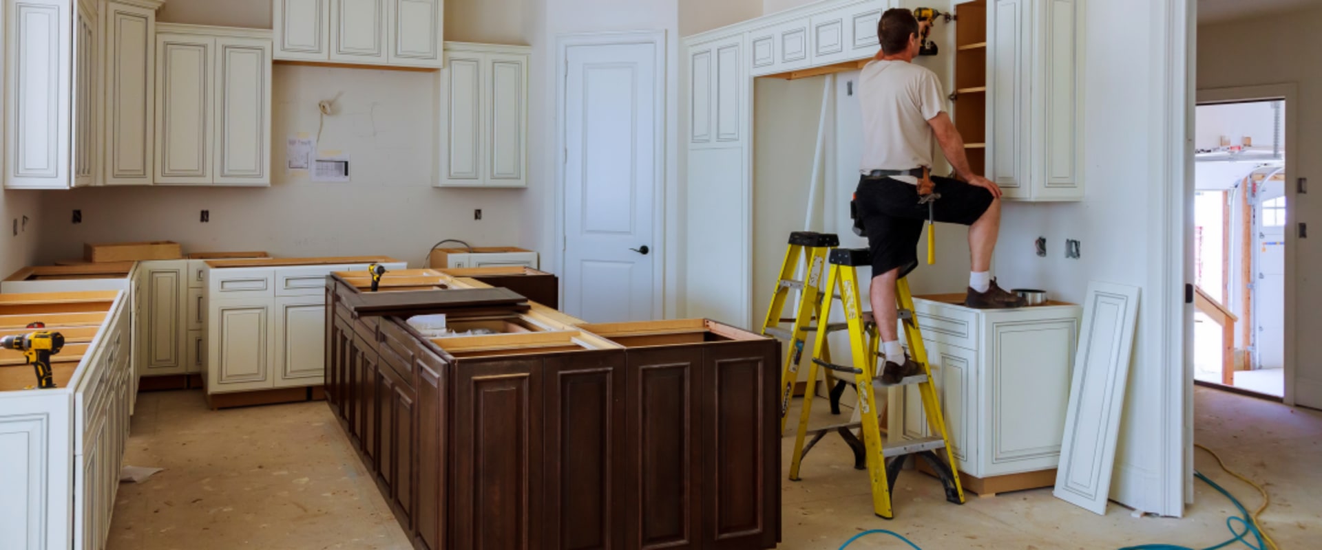 A Practical Guide to Working with a Budget in Residential Construction and Remodeling
